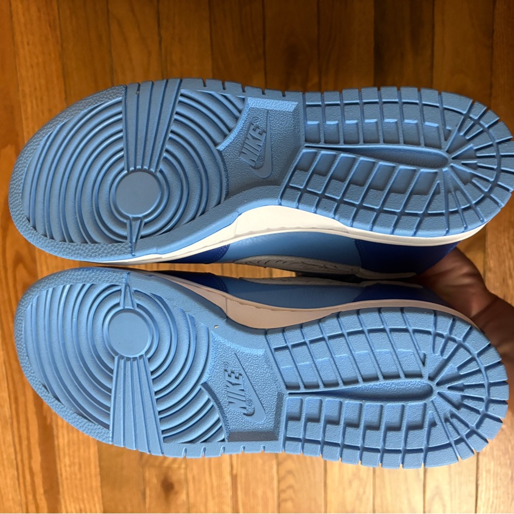 Nike Blue and White Dunk Low Sneakers - Picture 3 of 3